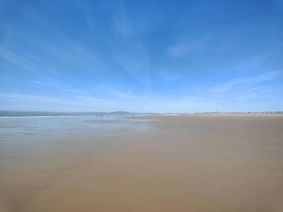 Shoreline Seaside Holiday Home Aberavon Beach Порт Толбът Екстериор снимка