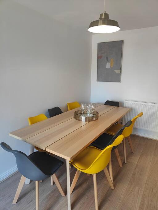 Shoreline Seaside Holiday Home Aberavon Beach Порт Толбът Екстериор снимка