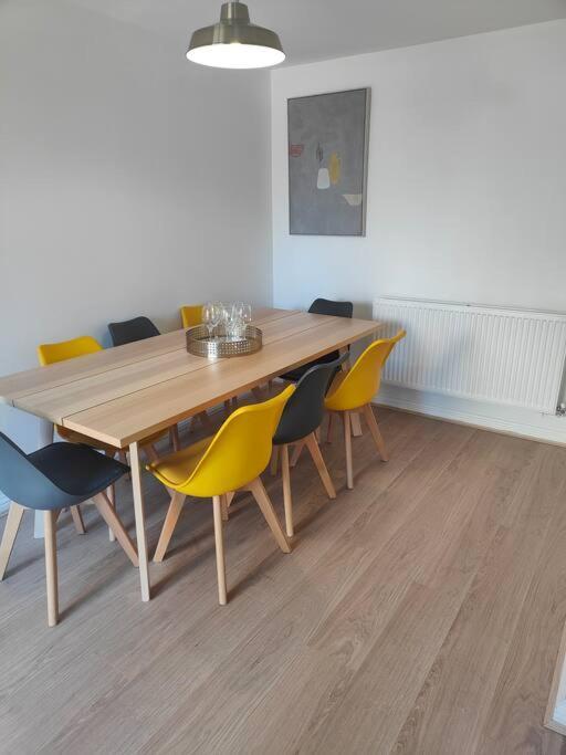 Shoreline Seaside Holiday Home Aberavon Beach Порт Толбът Екстериор снимка