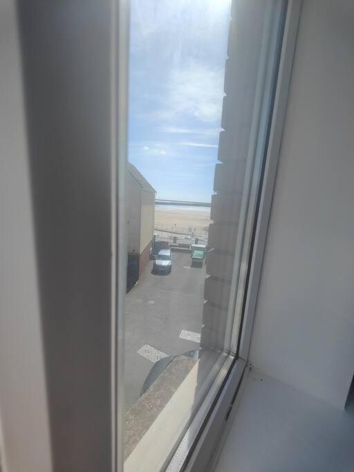 Shoreline Seaside Holiday Home Aberavon Beach Порт Толбът Екстериор снимка