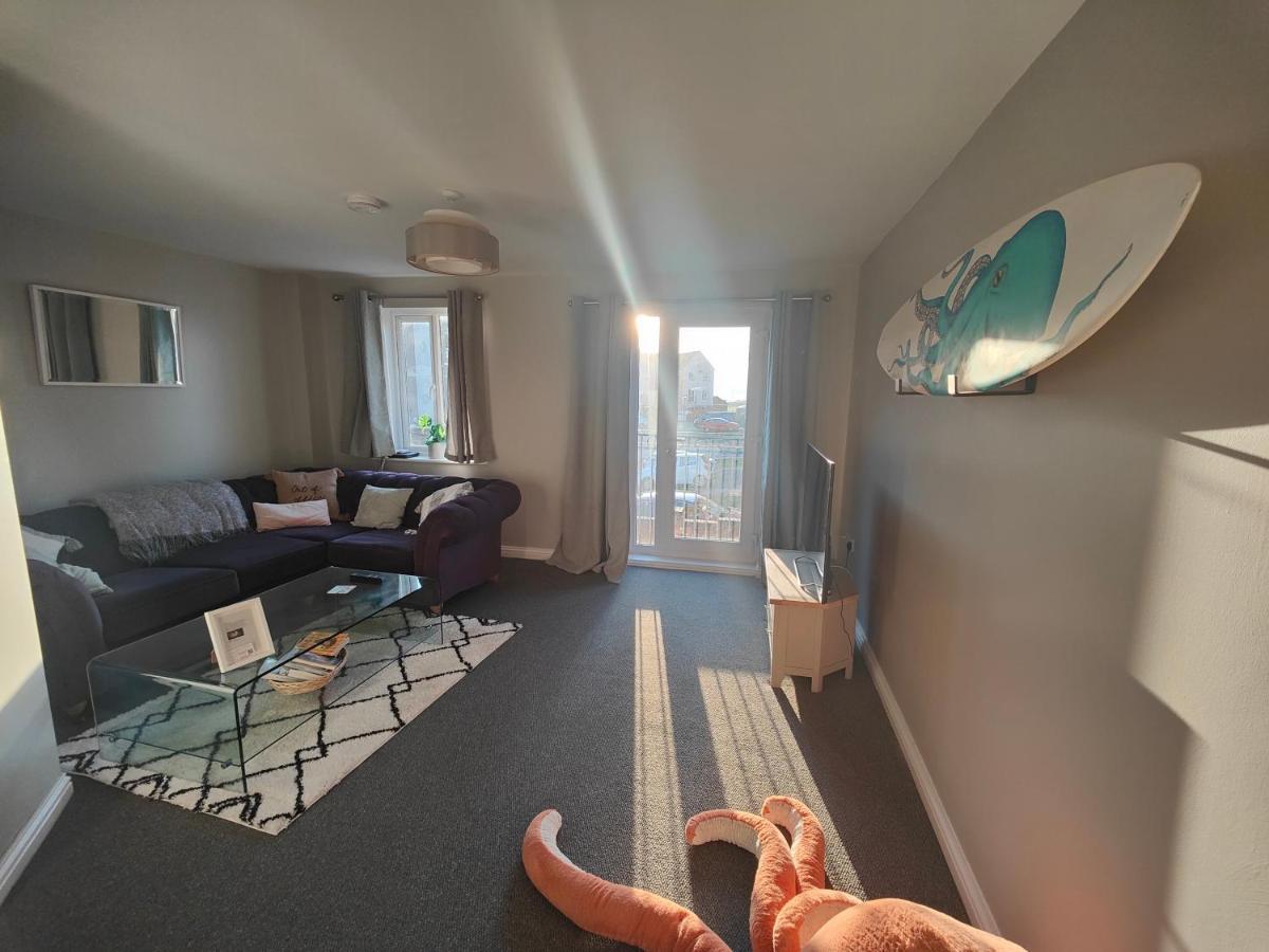 Shoreline Seaside Holiday Home Aberavon Beach Порт Толбът Екстериор снимка