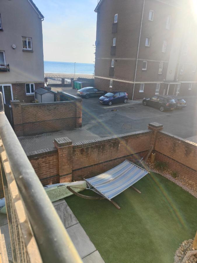 Shoreline Seaside Holiday Home Aberavon Beach Порт Толбът Екстериор снимка
