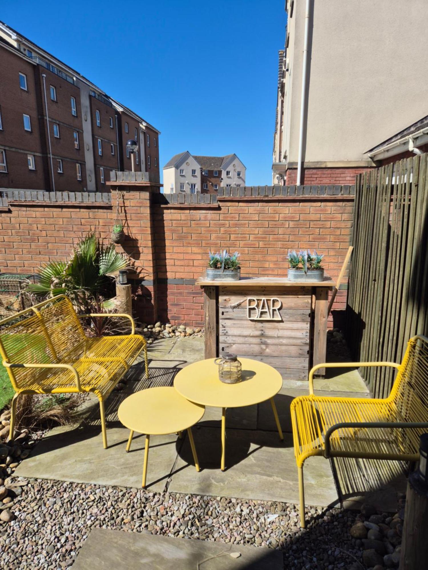 Shoreline Seaside Holiday Home Aberavon Beach Порт Толбът Екстериор снимка